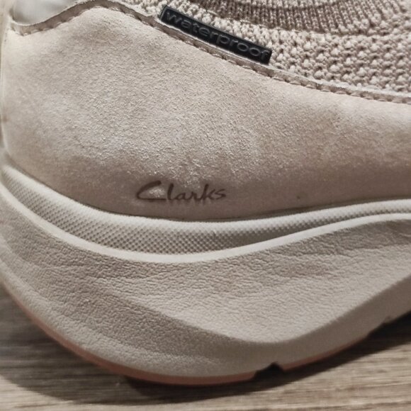 Clarks Wave 2.0 Step knit slip-on sneakers women's sz 10 stone colour waterproof - Picture 12 of 16